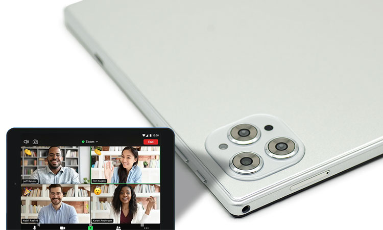 X9 4G tablet comes with front and rear dual cameras for video chat